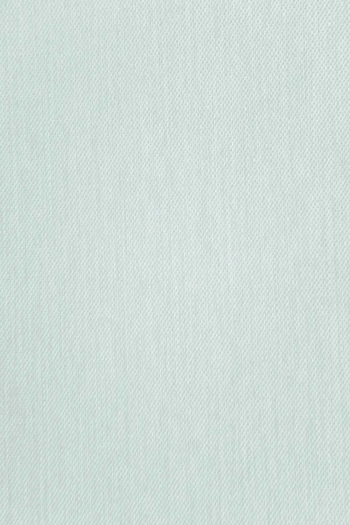 Indes Fuggerhaus Verdunkler Galdin verdeckte Schlaufen Weiß 140 x 245 cm