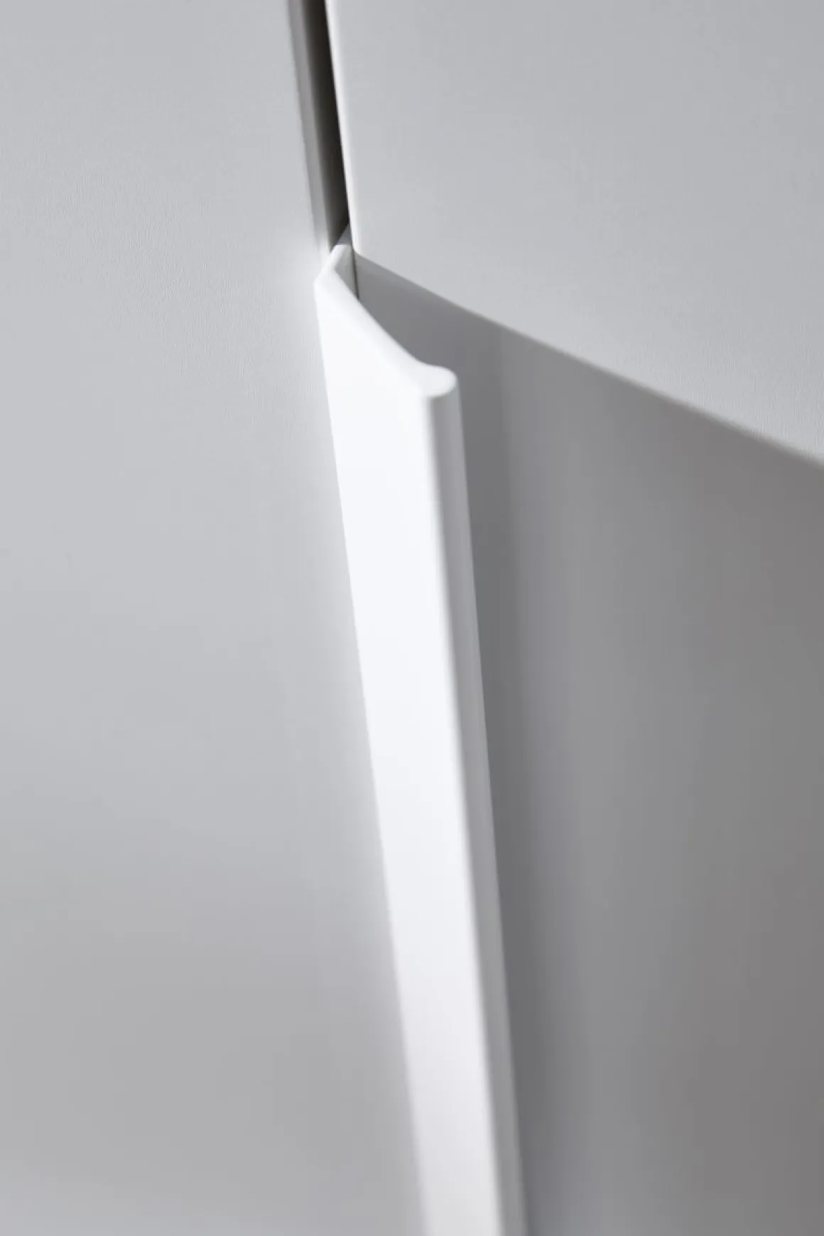 Rauch Drehtürenschrank Purisma