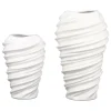 Vase Twist mit Rillenstruktur